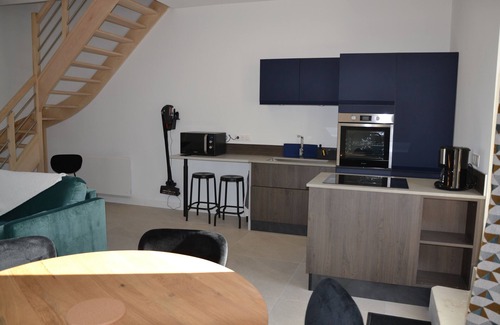 Picauville House | Gîte 6 Personnes Chaleureux et au Calme à 15 Minutes des Plages du Débarquement