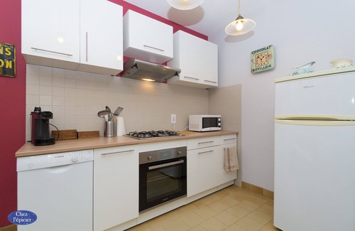 Brangues House | Gîte Chez l'Épicier