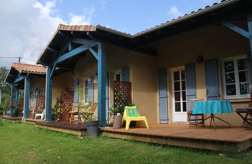 Eauze Apartment | Gîte Cocotier 2 pers - Swimming pool, comfort & Nature - Au Petit Bernerot