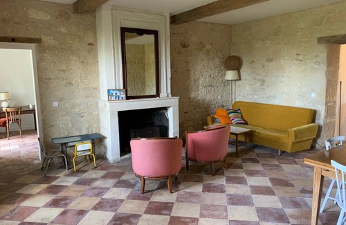 Jau-Dignac-et-Loirac House | Gîte de Caractère Entre Océan et Estuaire