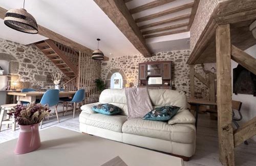 Rocles House | Gîte de Charme avec Climatisation et Parking à la Campagne - FR-1-489-546