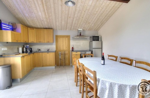Quincie-en-Beaujolais House | Gîte de L'aubépin - Quincie-en-beaujolais