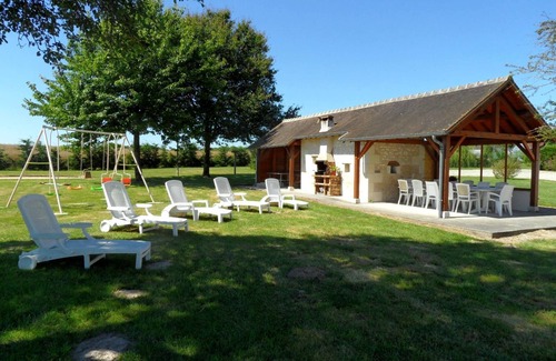 Vicq-sur-Nahon Cottage | Gîte de Sermoise & reception room near ZooParc de Beauval