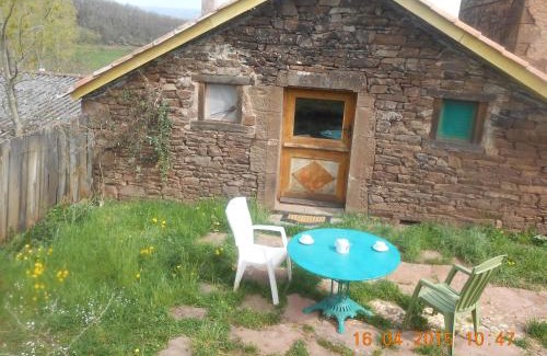 Saint-Izaire House | Gîte des Monts