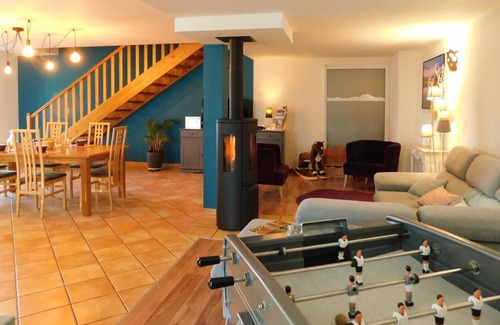 Nebouzat House | Gîte DES Puys - Nebouzat