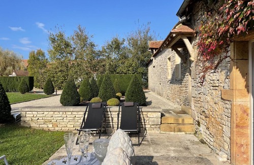 Fragnes House | Gîte du Prieuré de Saint-Hippolyte
