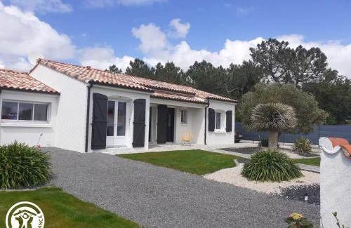 Bretignolles-sur-Mer House | Gîte familial avec piscine chauffée à Bretignolles-sur-Mer - FR-1-426-572