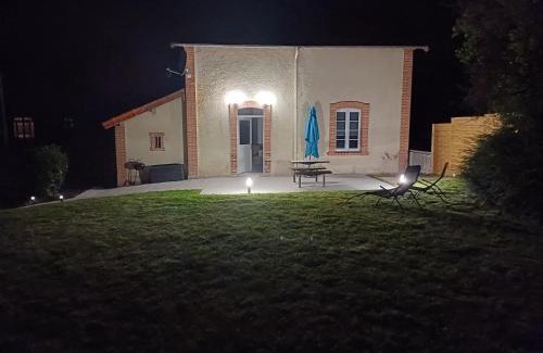 Saint-Guen House | Gîte garde-barrière 2 chambres