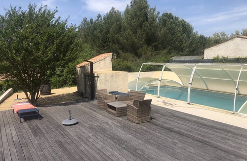 Entrechaux House | Gîte Indépendant au Pied du Mont Ventoux