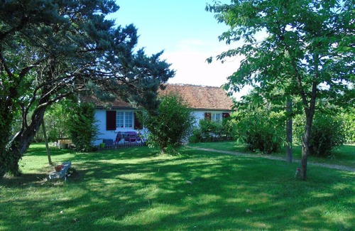 Romorantin-Lanthenay House | Gîte La Petite Maison d'Eva
