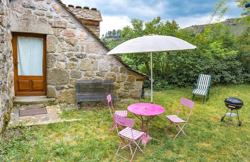 Pont-de-Montvert-Sud-Mont-Lozere House | Gîte Le Finiels - LE PONT-DE-MONTVERT