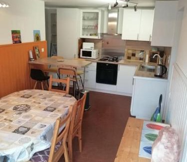 Pierrepont House | Gîte Normand Le Merle blanc 2 à 6 personnes
