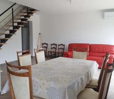 Hagetmau House | Gîte paisible rénové
