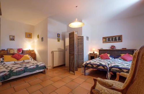 Fontiers-Cabardes Bed & Breakfast | Gîte Pour 6 Personnes "les Marronniers" Près de Carcassonne