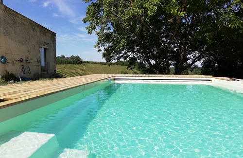 Fronsac Cottage | Gîte Rive Droite from Château La Fontaine, Fronsadais vineyards