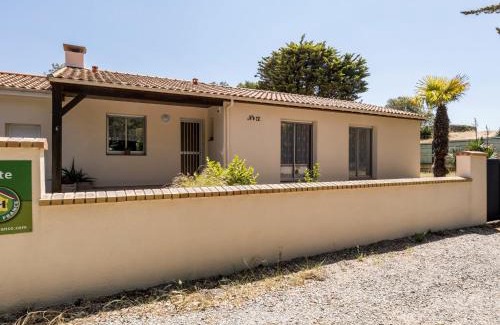 Saint-Brevin-l'Ocean House | Gîte spacieux avec jardin clos et accès mer à 100m, proche commerces - Saint-Brévin-les-Pins - FR-1-306-1049