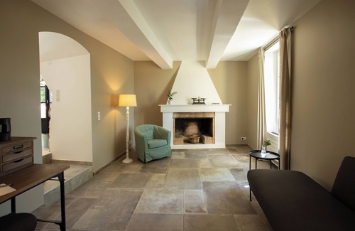 Gonfaron House | Gîte Syrah Confortable et Raffiné Pour 6 Personnes au Coeur D'un Vignoble Varois
