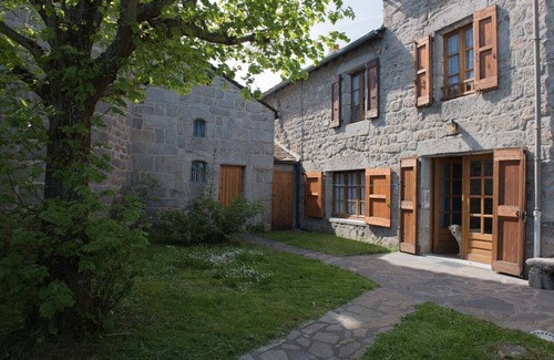 Fau-de-Peyre House | Gîtes de France 6/7 people at Le Fau de Peyre
