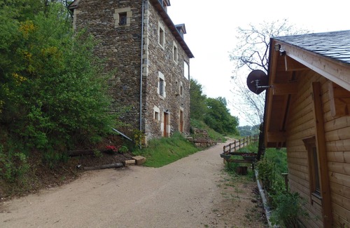 Sainte-Eulalie-d'Olt House | Gîtes des louzets full nature traditional Aveyronnaise stone house