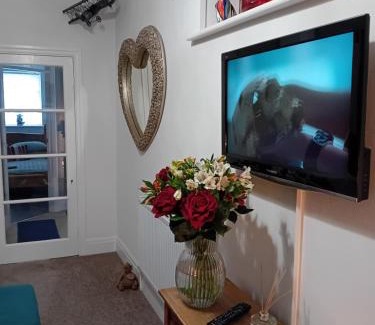 South Cliff Apartment | G&T Apartment