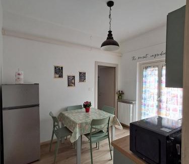 Como Apartment | Gabbo's House
