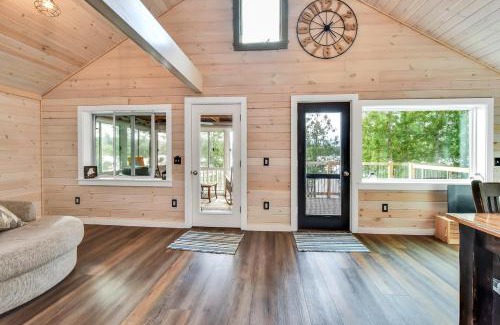 Belgrade House | Gables End Escape Lakefront Dock Kayaks