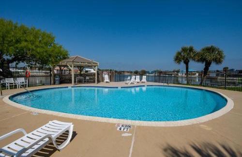 Harbor Oaks Apartment | Gaetanos Getaway