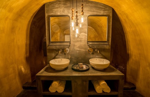 Oia Hotel | Gaia Suites