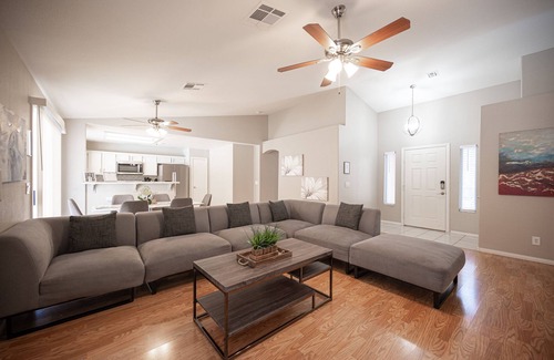 River Mountain House | Gainesborough · 35% Off Fall Special - Relaxing 4 Bedroom House
