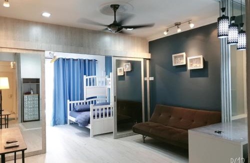 Seri Kembangan Apartment | Galleria Equine Park - Studio Facing pool