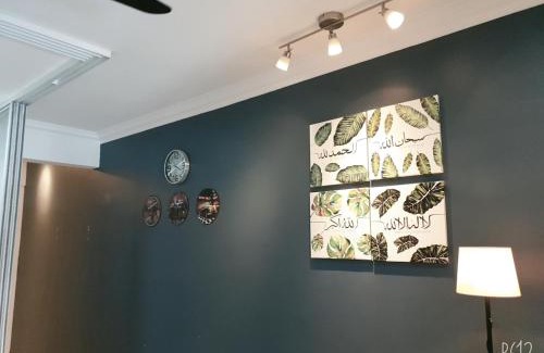 Seri Kembangan Apartment | Galleria Equine Park - Studio Facing pool