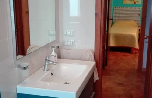 Rivabella Apartment | Gallipoli Rivabella - apartment of approx. 80, 80 meters from the beach