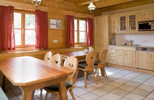 Pruggern Cabin | Galsterbergalmhütte - Hunting lodge - "Jagdhütte" vacation home
