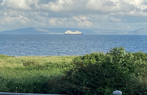 Galway House | GALWAY BARNA DIRECT ATLANTIC OCEANFRONT 4 BED 8P WALK TRO OUR GARDEN TO OCEAN.
