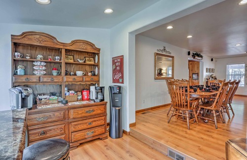 Pinetop-Lakeside House | Game Room, Yard, Deck & Fireplace: Lakeside Home