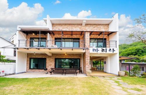 Ganghwa House | Ganghwa Bridge House