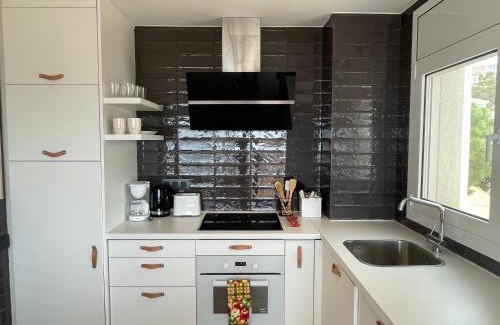 Almadraba-Canyelles Apartment | Garbinell