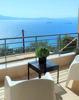 Diasella Apartment | GARDEN APARTMENT 1 VERGA