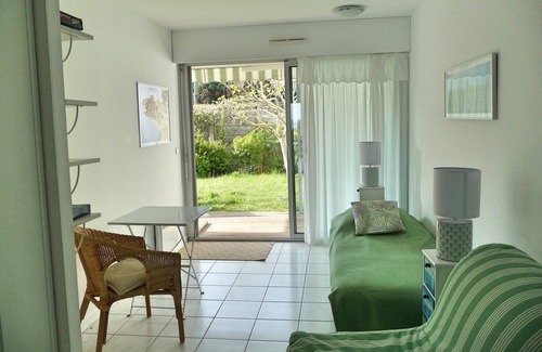 Plerin Apartment | Garden Apartment - Rosaries at Plérin sur Mer