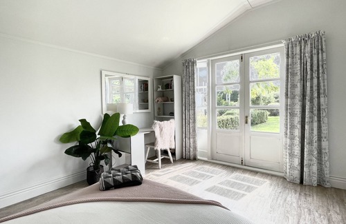 Te Horo House | Garden cottage Te Horo