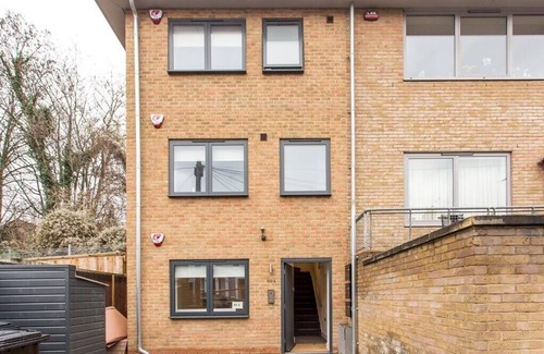 Harringay Apartment | Garden Fast Wifi Parking