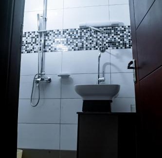 Kampala Apartment | Garden house