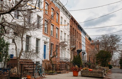 Mill River Apartment | Garden Level Suite, Court Street