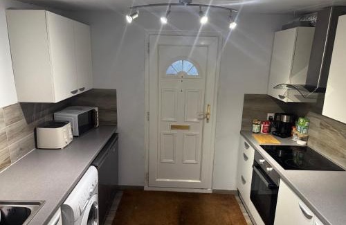 Worthing House | Garden lodge