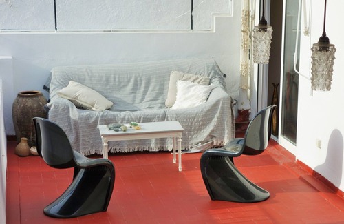 Alicante Apartment | Garden Penthouse Mercado Alicante, 70m2 calm and sunny terrace