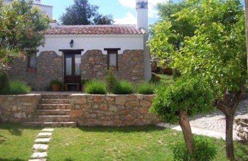 Prado del Rey Cottage | Garden, swimming pool, private parking, wifi, pool, air conditioning, central.