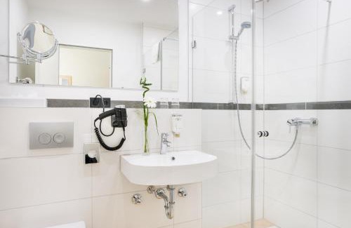 Porz Hotel | Garner Hotel Cologne Porz - Airport by IHG