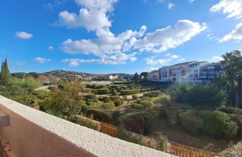 Port Cogolin Apartment | GASARTI Superbe T2 climatisé avec belle terrasse proche de la plage