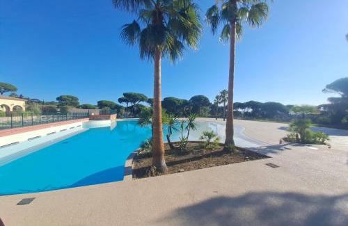 Gassin Ski Chalet | Gaspro3 - Maison une chambre climatisée proche de St Tropez