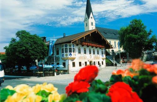 Bernau am Chiemsee House | Gasthof Alter Wirt